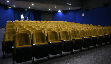 "Vivi Spettacolo", un carnet di ingressi a prezzo ridotto a cinema e teatri di Roma: dove acquistarlo