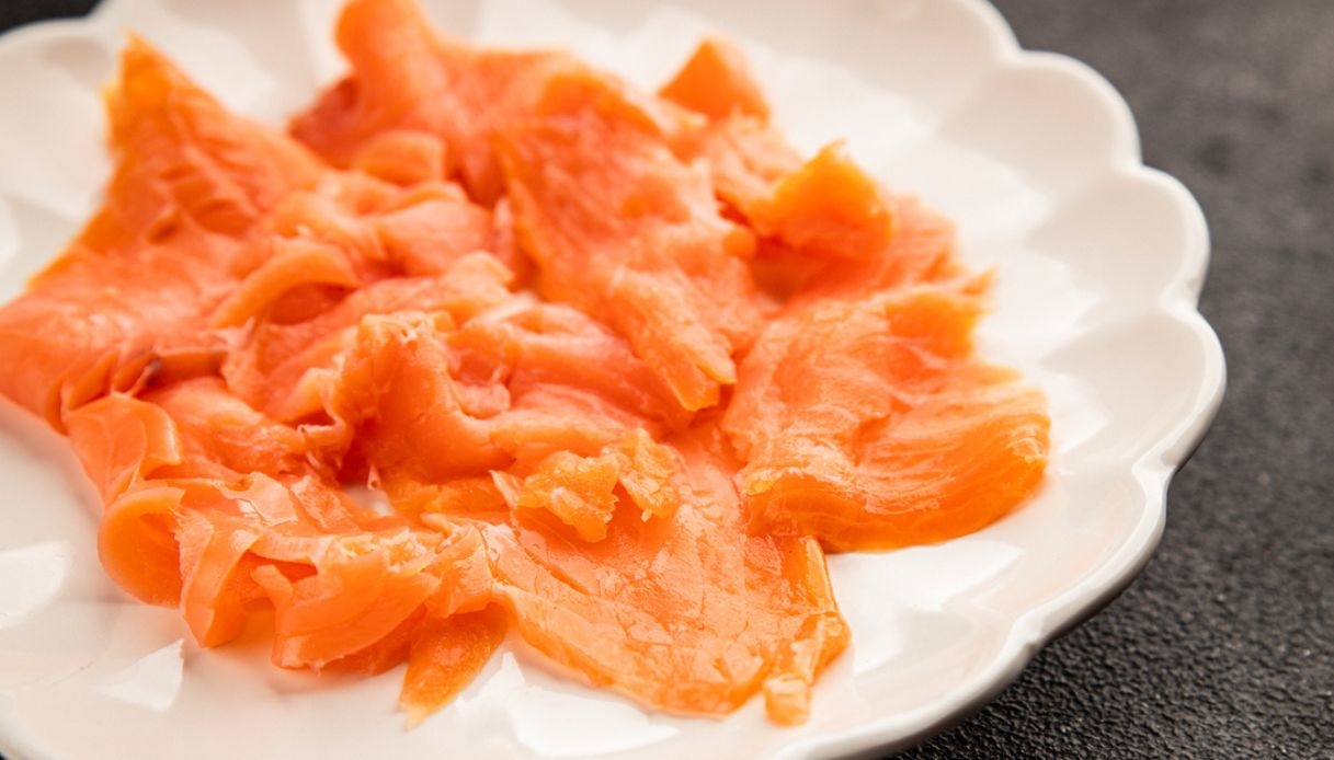 Allerta Listeria, richiamato salmone norvegese affumicato