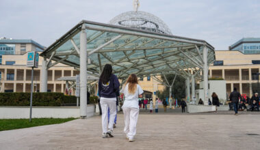 Il San Raffaele offre agli infermieri "650 euro"