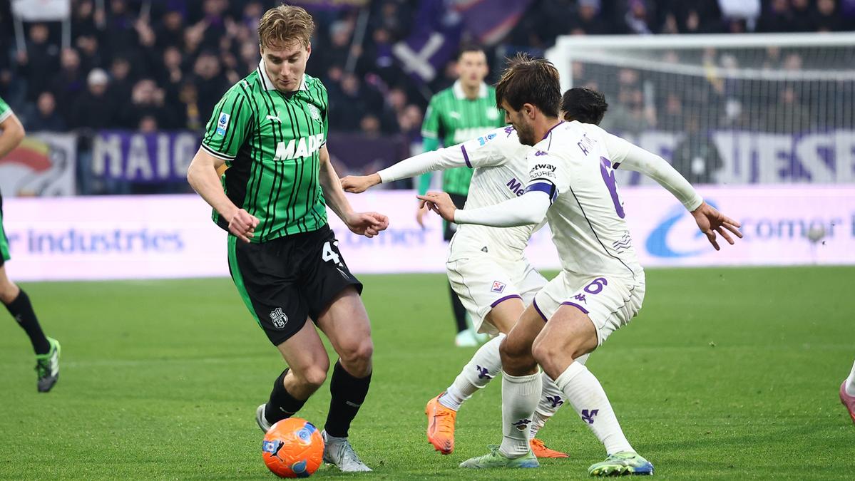 Minacce e insulti via social contro le mogli dei calciatori della Fiorentina. “Denunciamo”