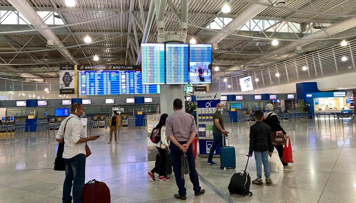 Sciopero aereo del 17 dicembre 2025, stop di quattro ore e possibili disagi