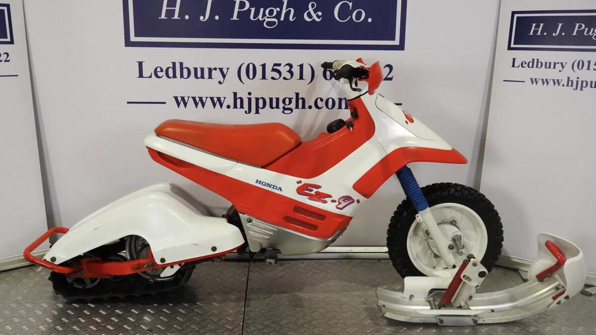 Collezione di moto, quad e cimeli all'asta - News