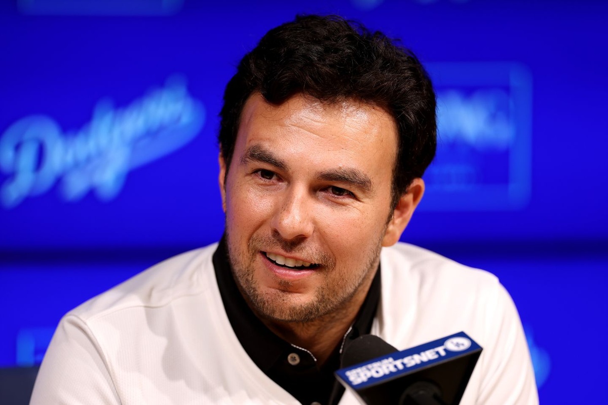 Perez ironizza sui social dopo la difesa di Tsunoda su Norris