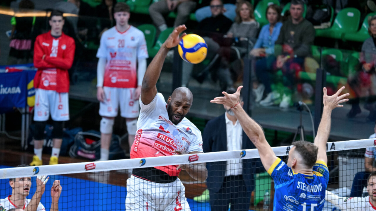 sarà operato, rimarrà assente per un lungo periodo