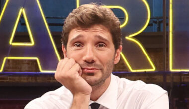 Affari Tuoi, Cristina in lacrime per il matrimonio: interviene Stefano De Martino