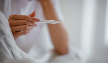 Feste rovinate (e sotto le coperte): tutti a letto con l’influenza. Febbre alta e dolori: quanto dura, sintomi, consigli