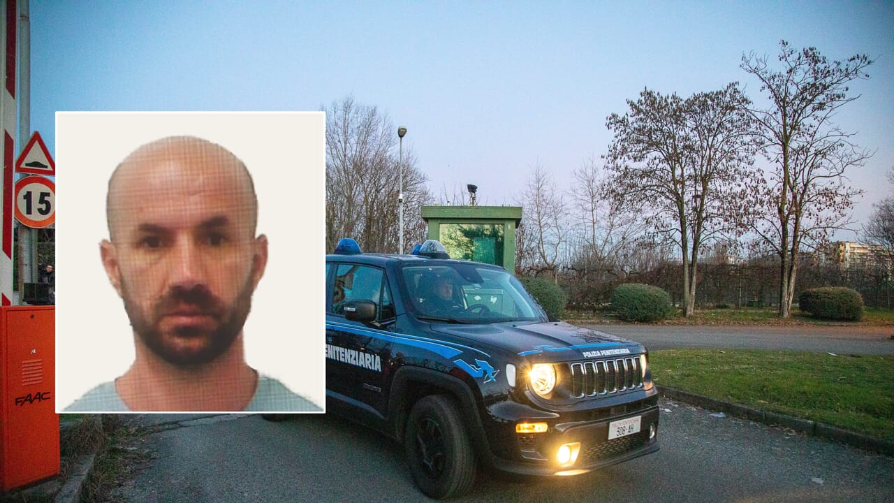 taglia le sbarre e si cala con le lenzuola annodate