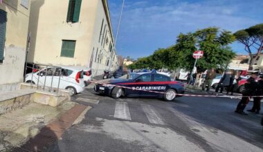 Tentato omicidio a Roma, 25enne accoltellato. La resa dei conti tra residenti finisce nel sangue