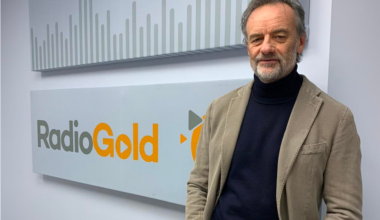 Radio Gold vi porta nel 2026 con Luciano Tirelli