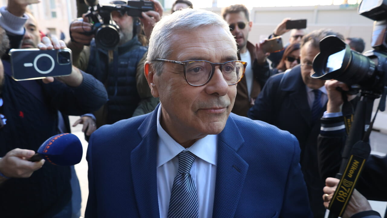 Appalti truccati, arrestati l'ex governatore Totò Cuffaro e l'ex manager di Villa Sofia Roberto Colletti