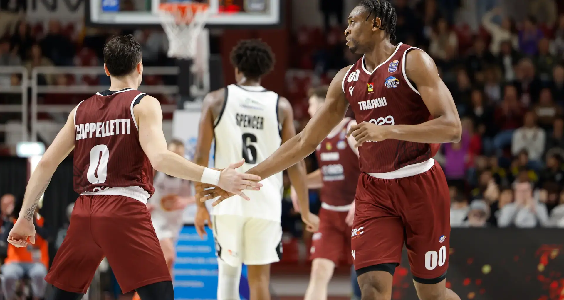 Trapani Shark appesa a un filo ma qualificata alla Final Eight di Coppa Italia