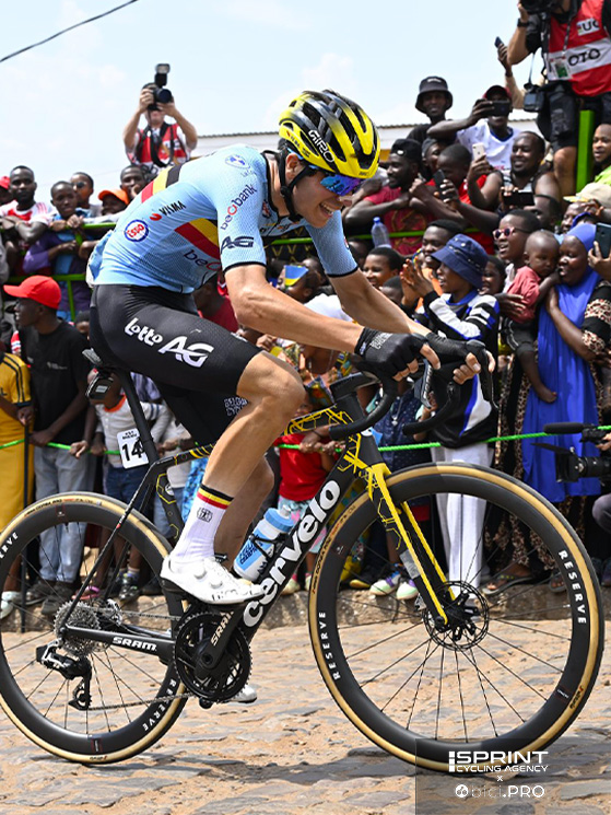 A Kigali per Uijtdebroeks una corsa i supporto di Evenepoel e poi il 26° posto finale