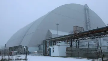 La falla nello scudo di Chernobyl dopo i droni. “Fuoriuscita di radiazioni, agire subito”