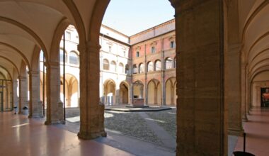 Per Piantedosi l’Università di Bologna ha negato il diritto allo studio a 15 militari: ministro, mi… - Il Fatto Quotidiano