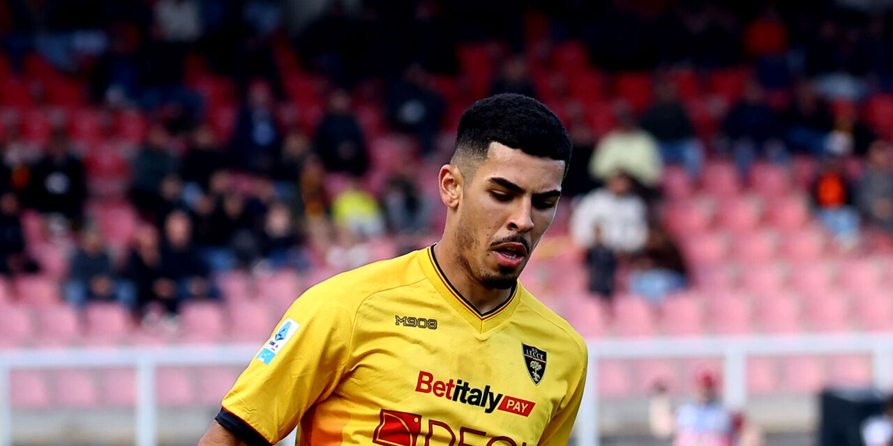 Lecce, sabato c'è la Juventus: personalizzato anche per Veiga