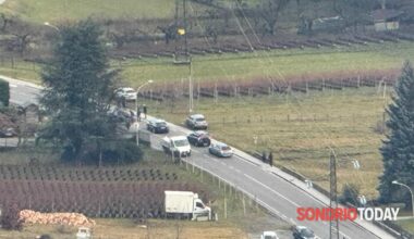 Auto si ribalta sulla "Panoramica": tre donne ferite