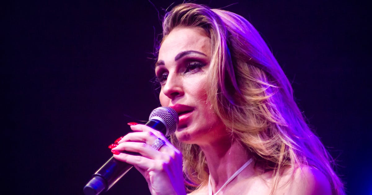 Anna Tatangelo è mamma bis: «Benvenuta tra noi, piccola Beatrice»