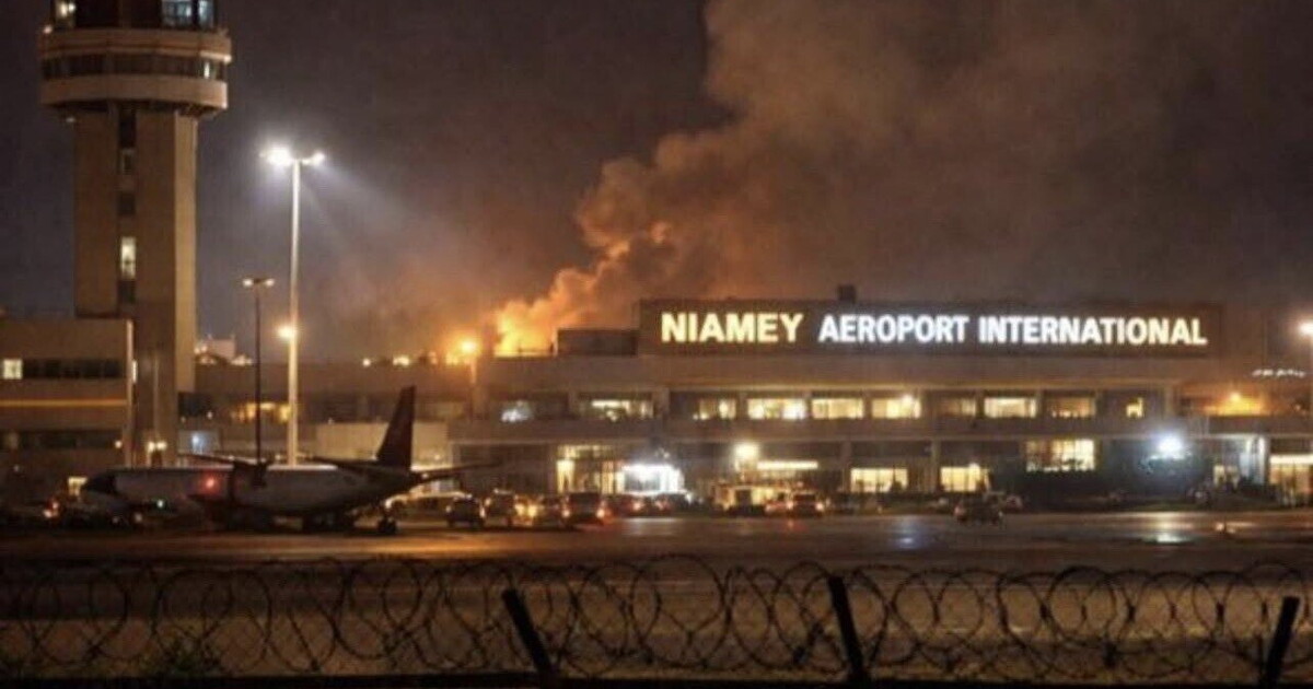 L'aeroporto di Niamey che ospita militari italiani è stato attaccato