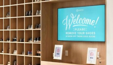 A piedi nudi in ufficio. Le aziende adottano la politica “niente scarpe”. E un sindaco si adegua