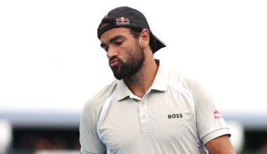 Non c'è pace per Berrettini, si ritira dall'Australian Open: "Mi dispiace" - Sportmediaset