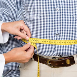 Mangi sano e la pancia non va giù? Proteggi comunque arterie e cuore