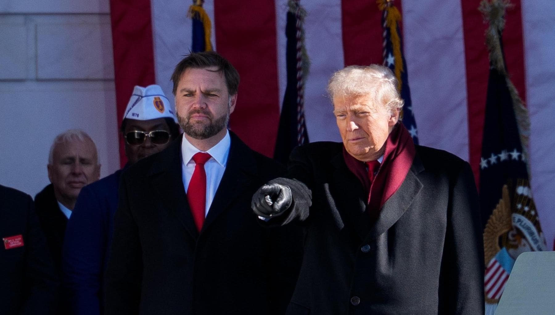 Trump, Vance e l’ultimo passo nell’orrore: ora uccidere gli oppositori è legale - la Repubblica