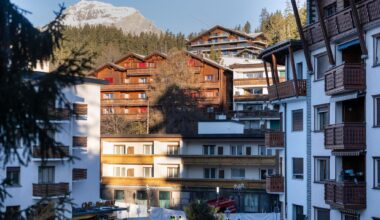 Crans-Montana, la località vip amata da Delon e Bono. Il bar frequentato da turisti e giovanissimi - la Repubblica