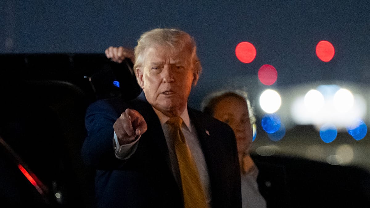 Trump: "Abbiamo bisogno della Groenlandia", e minaccia Colombia, Cuba e Messico