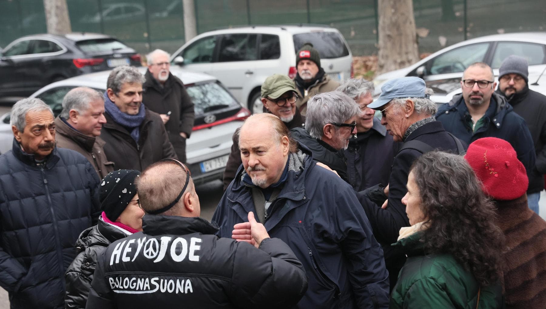 I funerali del comico Luciano Manzalini: “Per fortuna ti abbiamo avuto” - la Repubblica