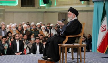 La Guida suprema dell’Iran: “In migliaia uccisi nelle proteste da amici di Usa e Israele”
