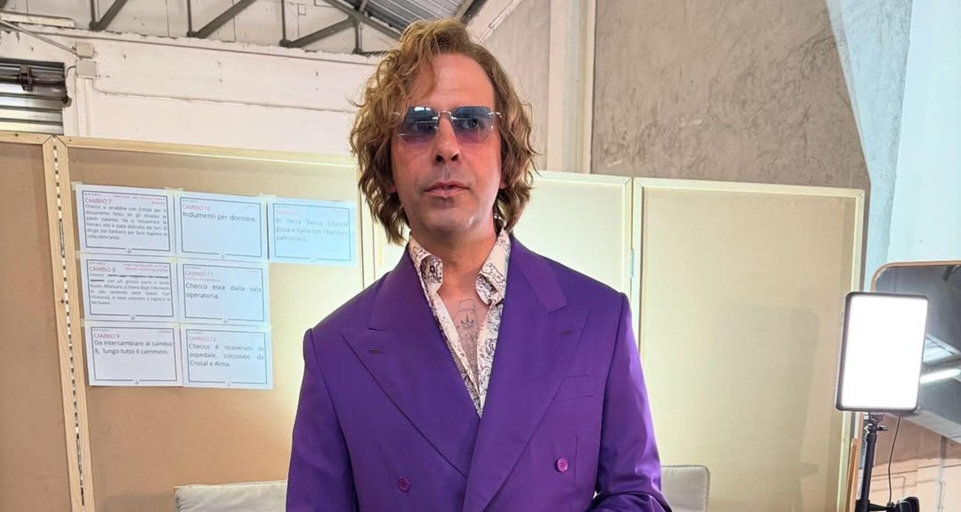 Checco Zalone, il sarto di Buen Camino: “Ci ha chiesto di ricreare lo stile di Gianluca Vacchi” - la Repubblica