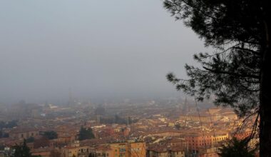 Allarme smog, tutta l’Emilia-Romagna da bollino rosso: ecco chi può circolare e chi no