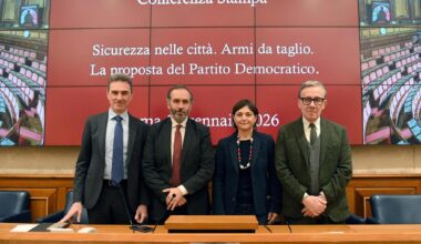 Stop coltelli facili ai minori, la destra ha fallito: la proposta del Pd anti-maranza