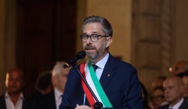 Bologna, quei milioni per la riqualificazione e il regalo alla coop della moglie di Lepore