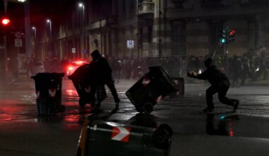 "Organizzare l’opposizione al governo Meloni". Askatasuna dopo lo sgombero prepara la lotta