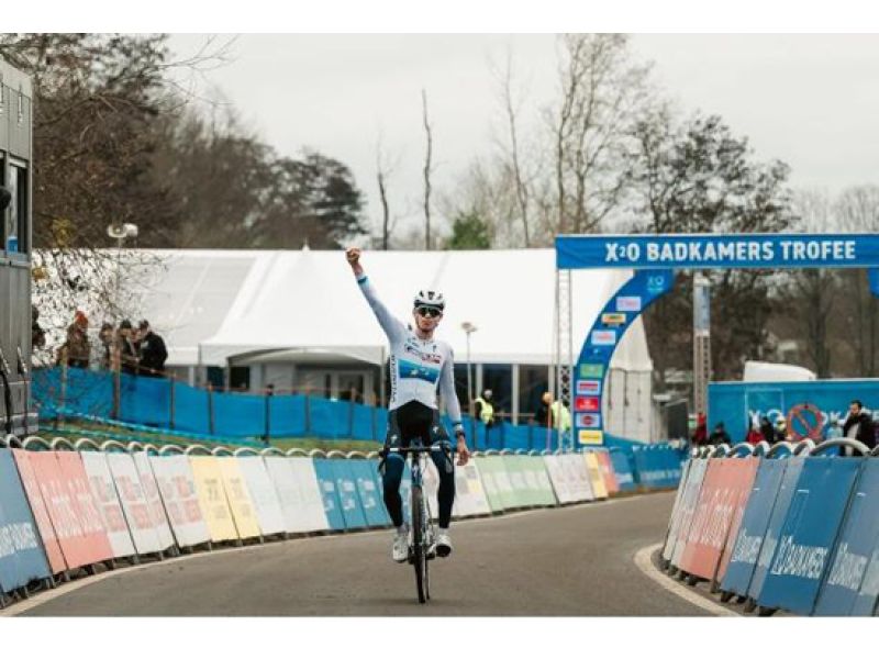 GP SVEN NYS. GRIGOLINI INAUGURA IL 2026 CON UN'ALTRA VITTORIA DI PRESTIGIO: 8° CINGOLANI