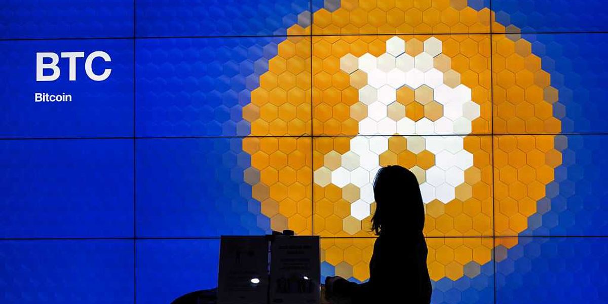 Il Bitcoin fa un balzo immediato. Metalli preziosi verso l’impennata - La Verità