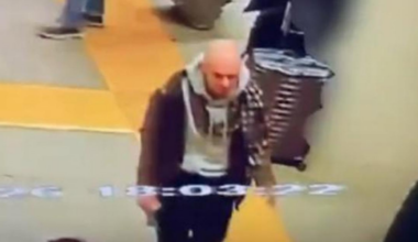 Bologna, il sospettato dell'accoltellamento del capotreno