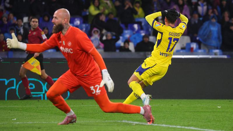 Verona rimontato dopo il doppio vantaggio ma è un pareggio di grande cuore al Maradona