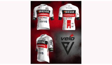 SARA' ANCORA VELOPLUS A FIRMARE LA MAGLIA DELLA BIESSE CARRERA PREMAC