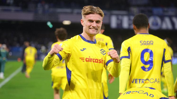 Martin Frese porta in vantaggio l'Hellas al Maradona