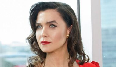 Sevval Sam (Ender) in una scena di Forbidden Fruit