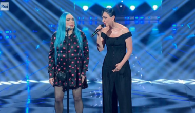 The Voice Kids Arisa e Loredana Bertè cantano "E penso a te"