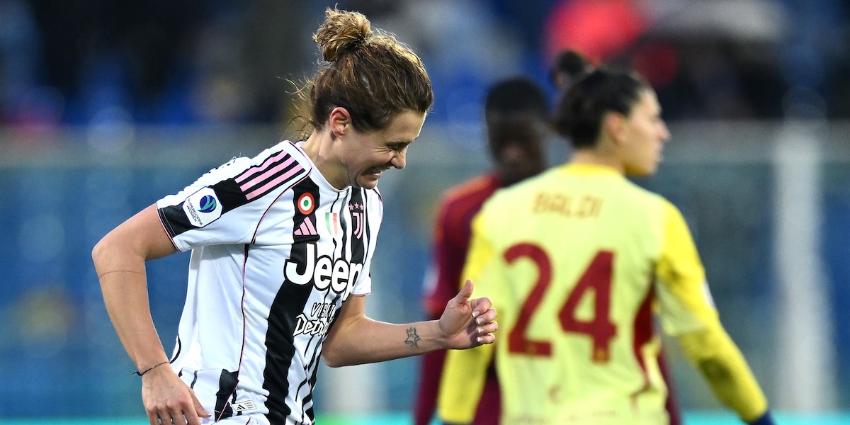 Il gol di tacco di Cristiana Girelli con cui la Juventus ha vinto la Supercoppa italiana femminile
