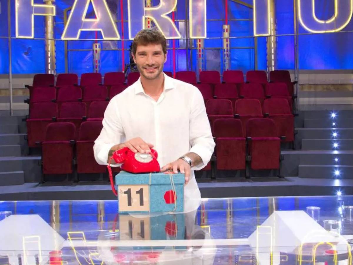 Affari tuoi come partecipare: ecco le regioni dove si cercano concorrenti