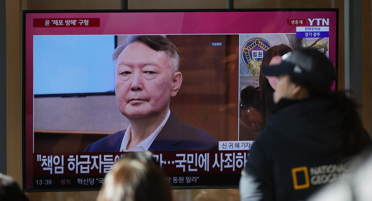 In Corea del Sud la procura ha chiesto di condannare a morte l'ex presidente Yoon Suk-yeol, che aveva tentato di imporre la legge marziale