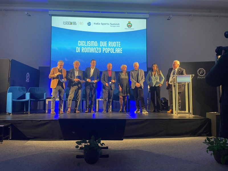 TAFI. «OGGI IN 7-8 FANNO IL PANORAMA CICLISTICO, UN TEMPO LOTTAVAMO IN 50-60. VI SPIEGO LA FORZA DELLA MAPEI»