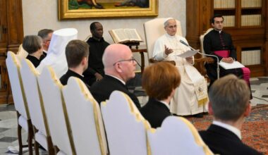 Il Papa: portiamo insieme luce dove si è tentati dalla disperazione