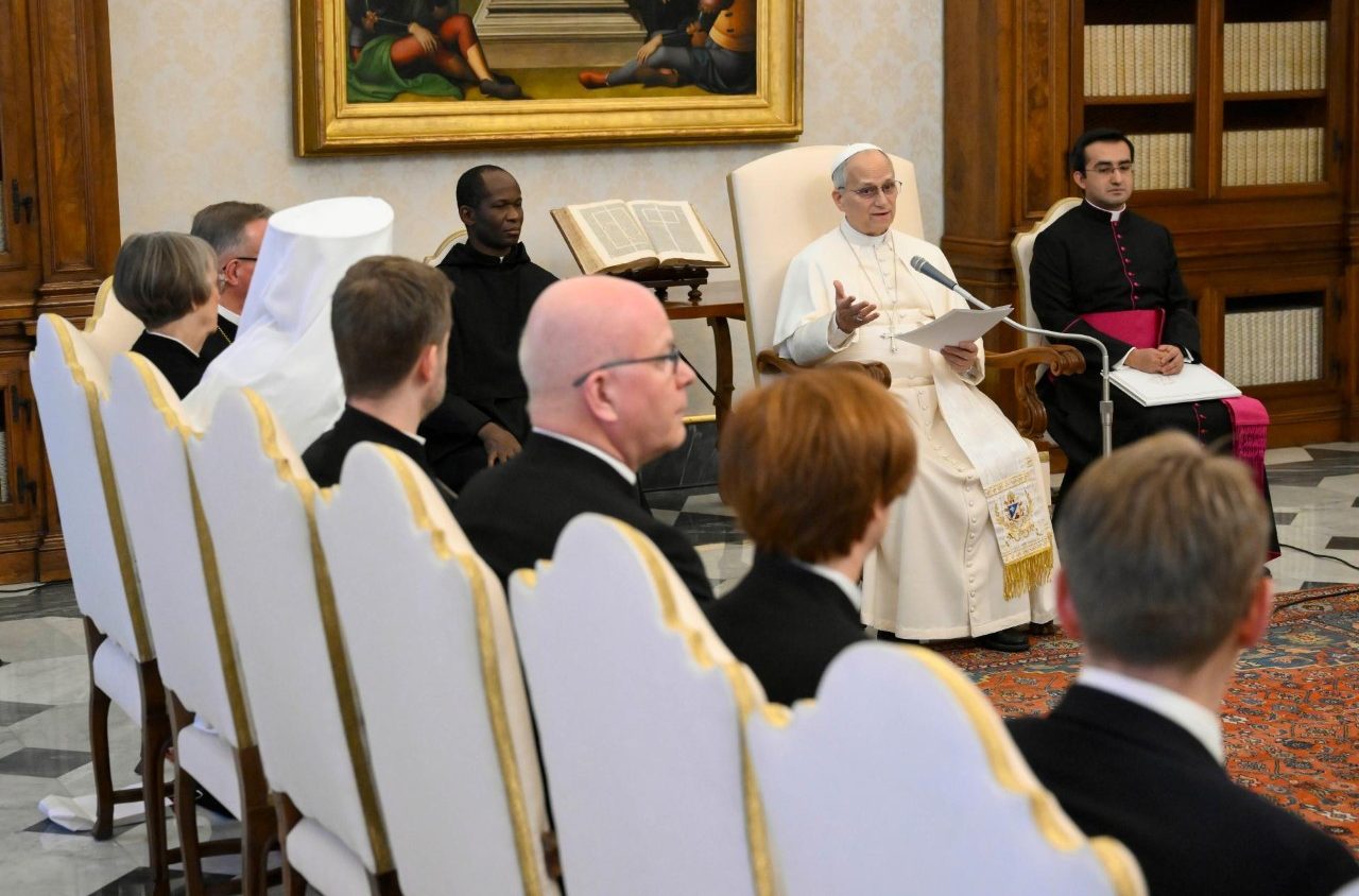 Il Papa: portiamo insieme luce dove si è tentati dalla disperazione