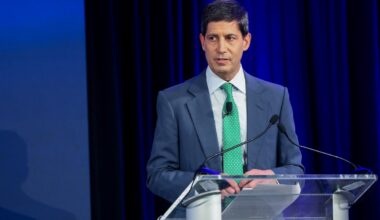 Trump ha scelto Kevin Warsh come nuovo capo della Federal Reserve